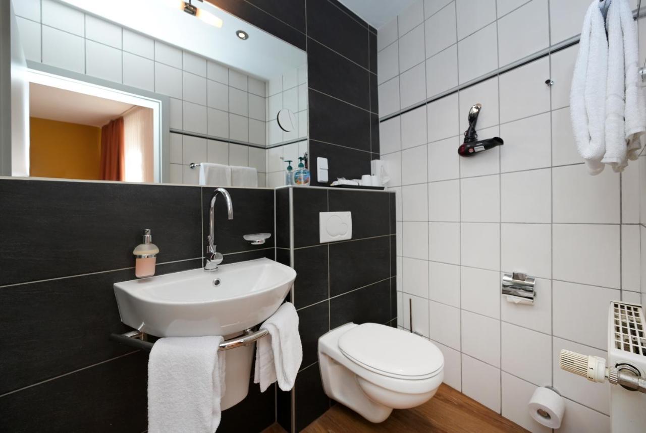 Hotel Alt Шпаєр Екстер'єр фото