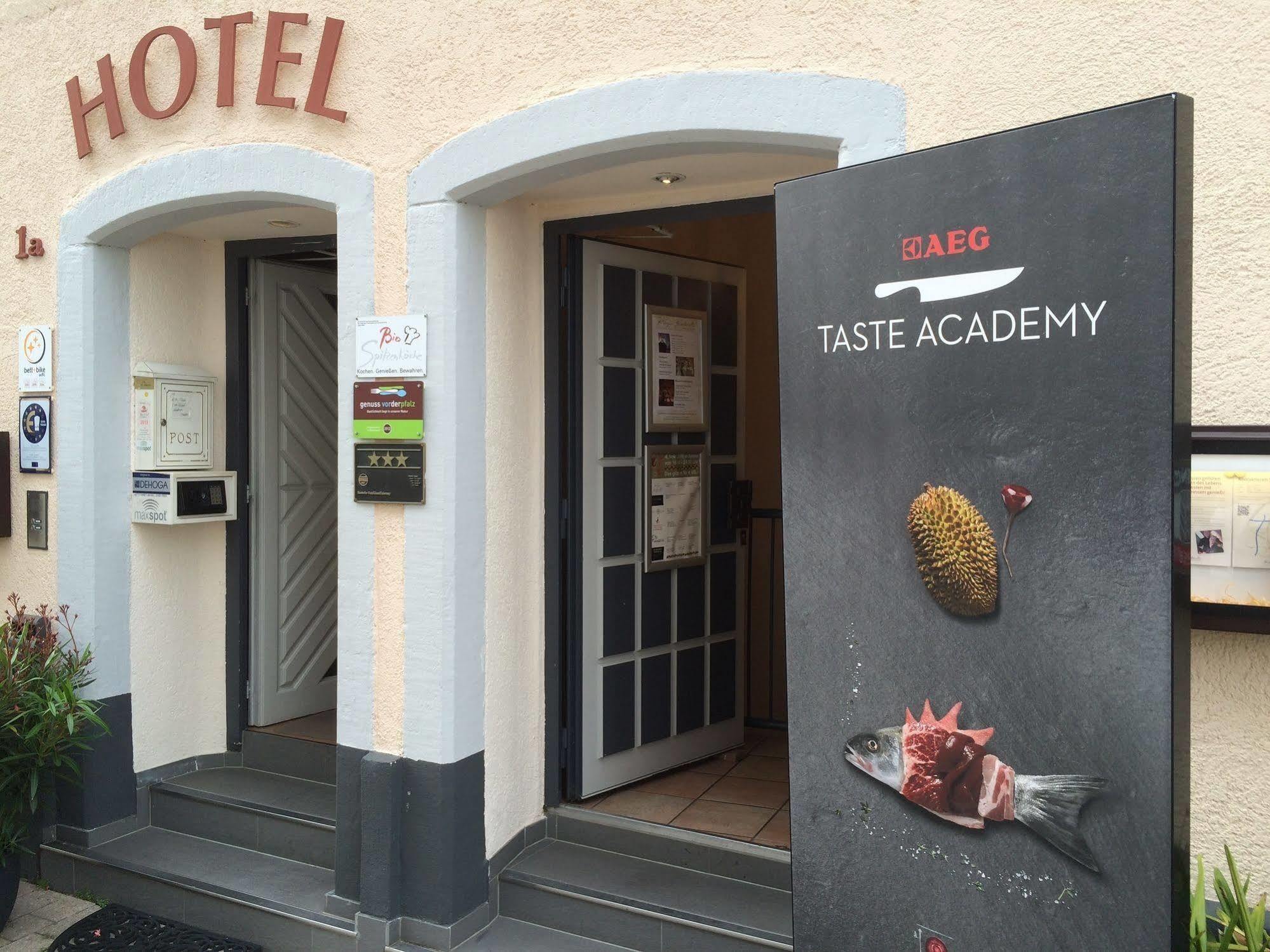 Hotel Alt Шпаєр Екстер'єр фото